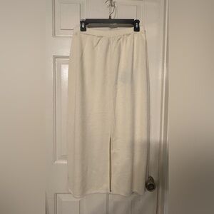 Carol Patterson knits skirt color cream NWT size L
